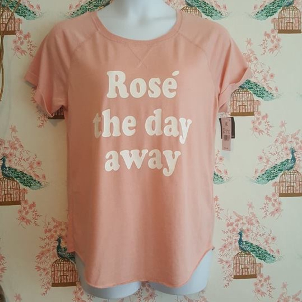 NWT Rosé the day away XL T-shirt